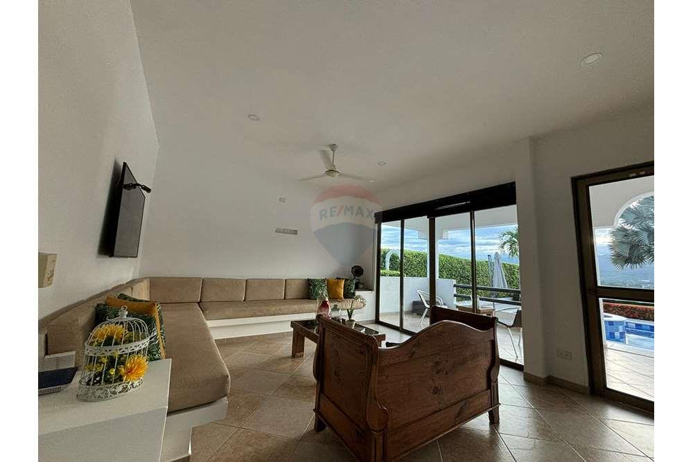 Beautiful Single family home